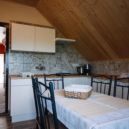 Alexandr * Alsópáhok